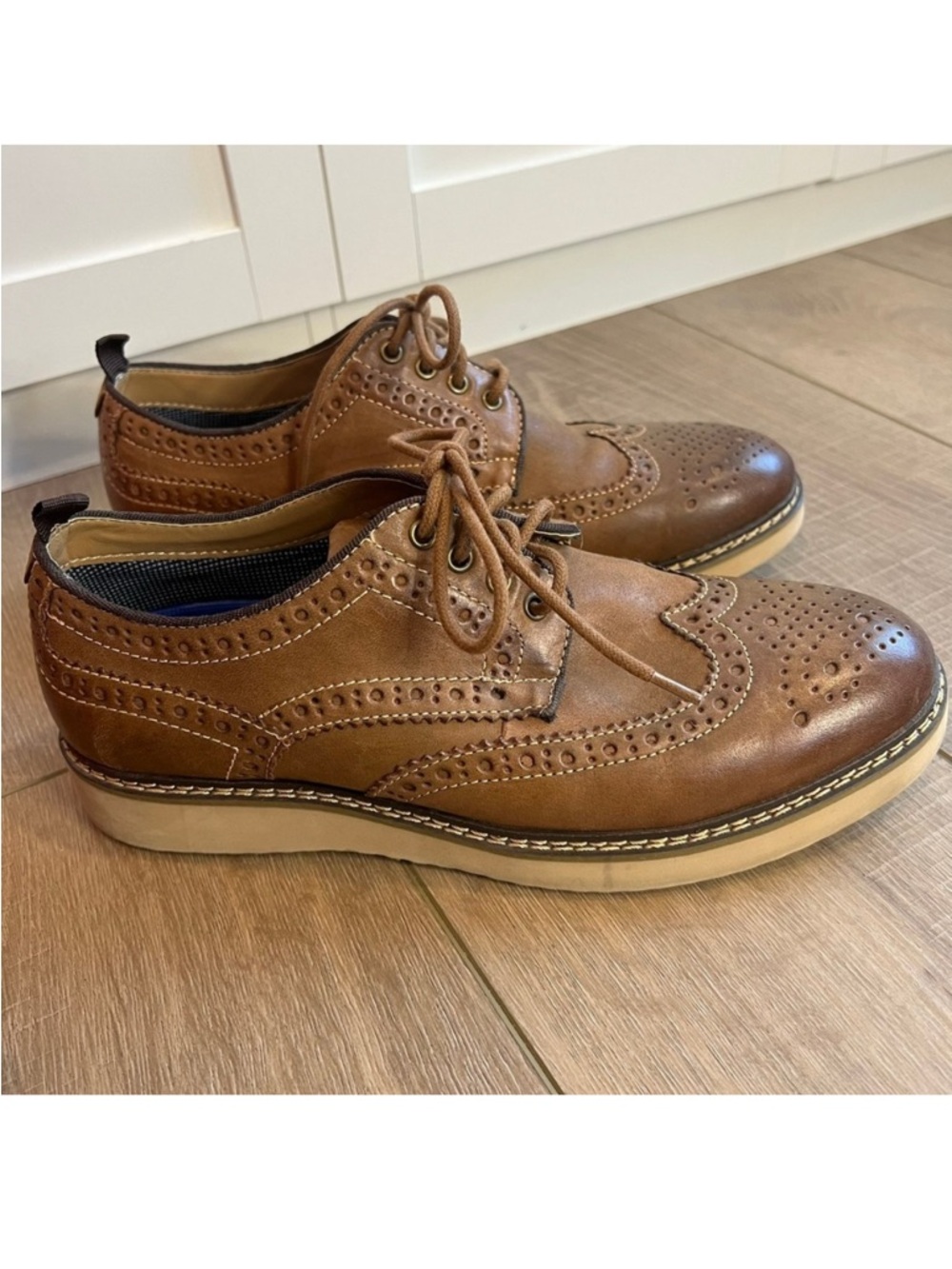 Steve Madden Oxford Shoes Gibson Mens 9.5 Brown Leather Wingtip Brogue GIBS01M1